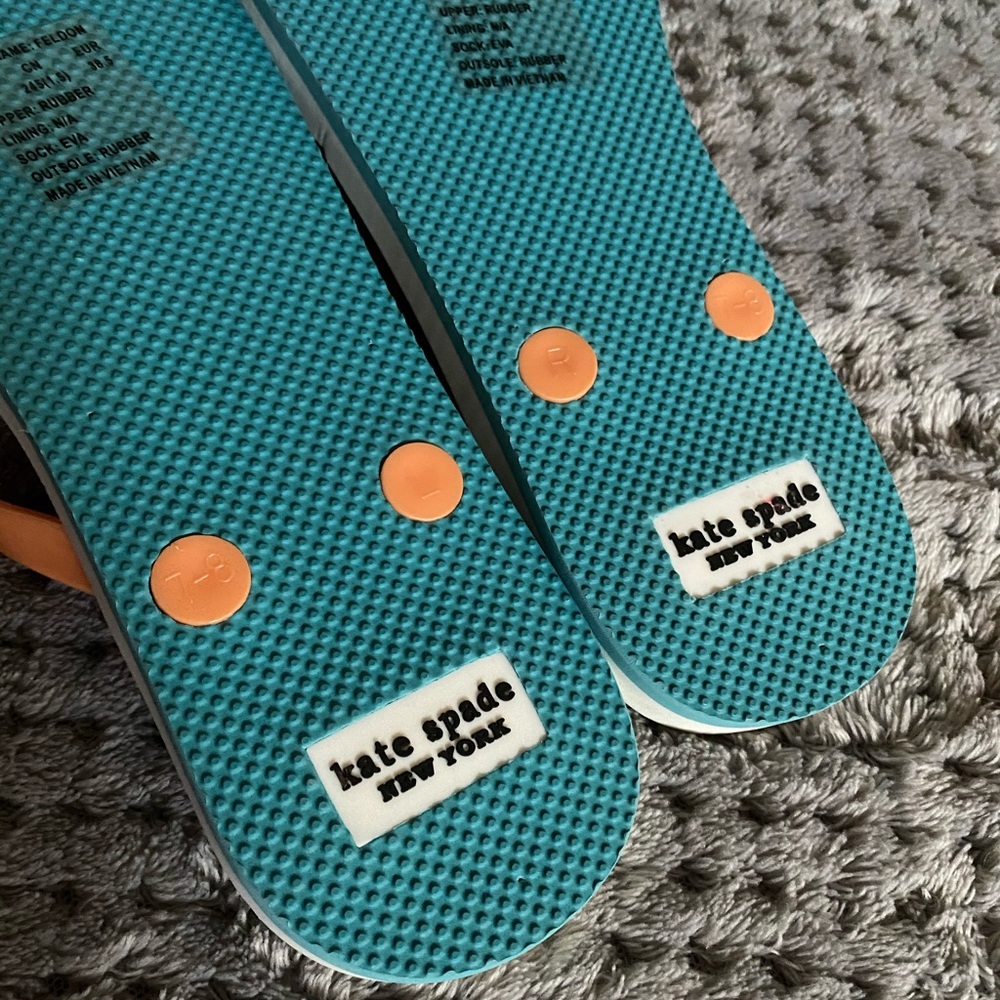 Kate Spade Flip Flop - Picture 6 of 9